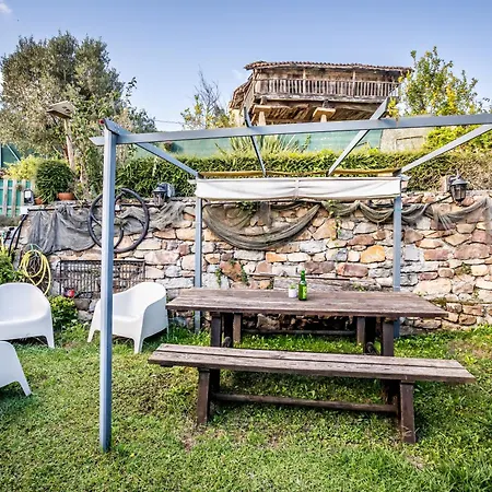 The Village Retreat * Sales (Colunga)