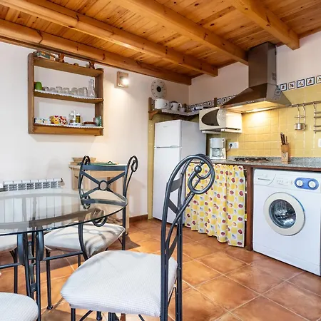 Lägenhet The Village Retreat