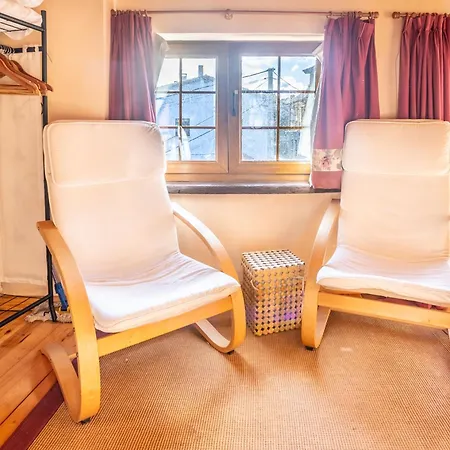 The Village Retreat * Sales (Colunga)