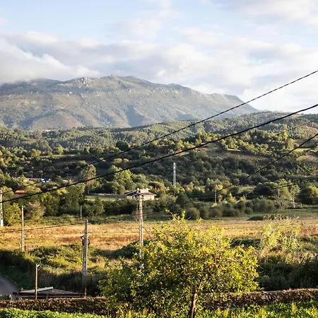 Lägenhet The Village Retreat